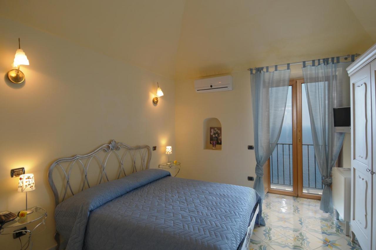 Vila Terrazza Di Rosa - Sea View Praiano Exteriér fotografie