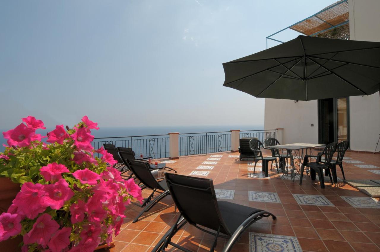 Vila Terrazza Di Rosa - Sea View Praiano Exteriér fotografie